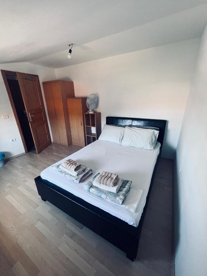 Rooms Busija Izola Luaran gambar