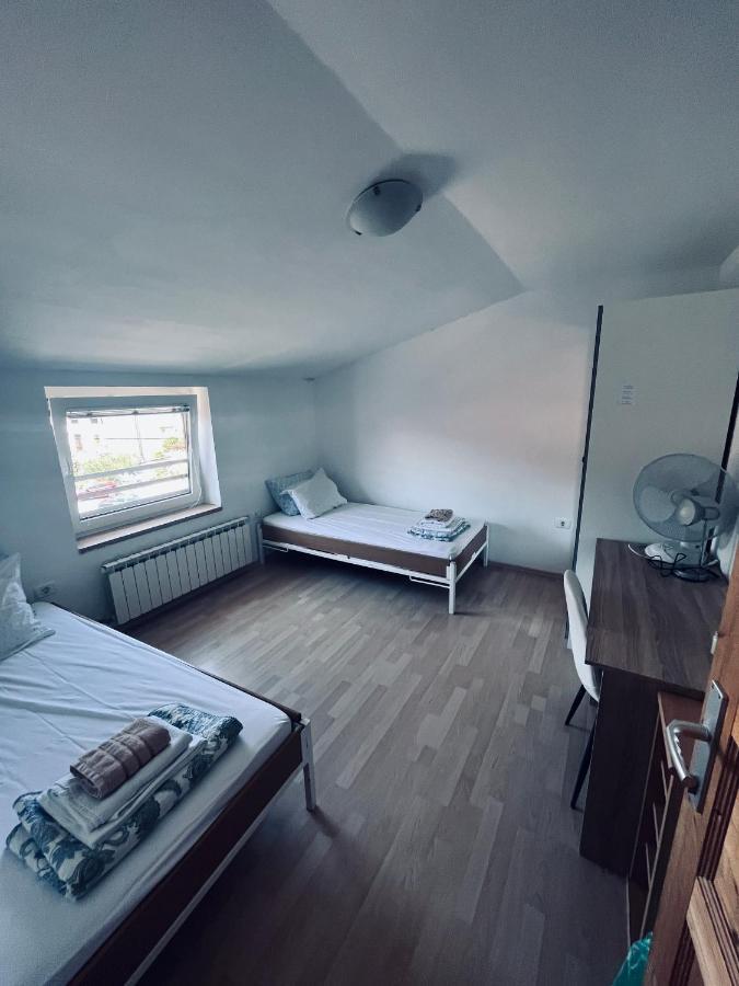 Rooms Busija Izola Luaran gambar