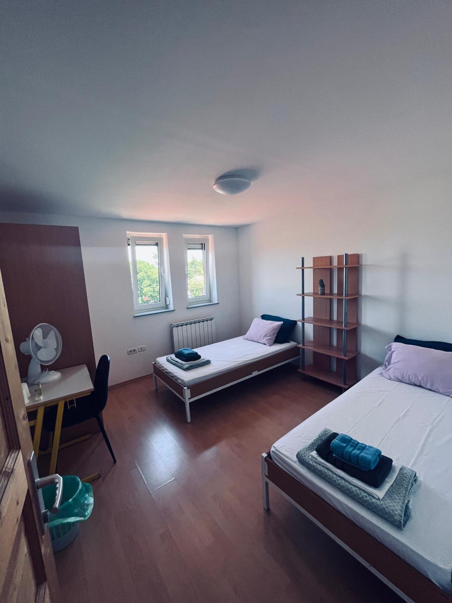Rooms Busija Izola Luaran gambar